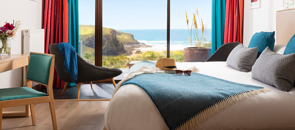 1 Large Villa Hero (1).png