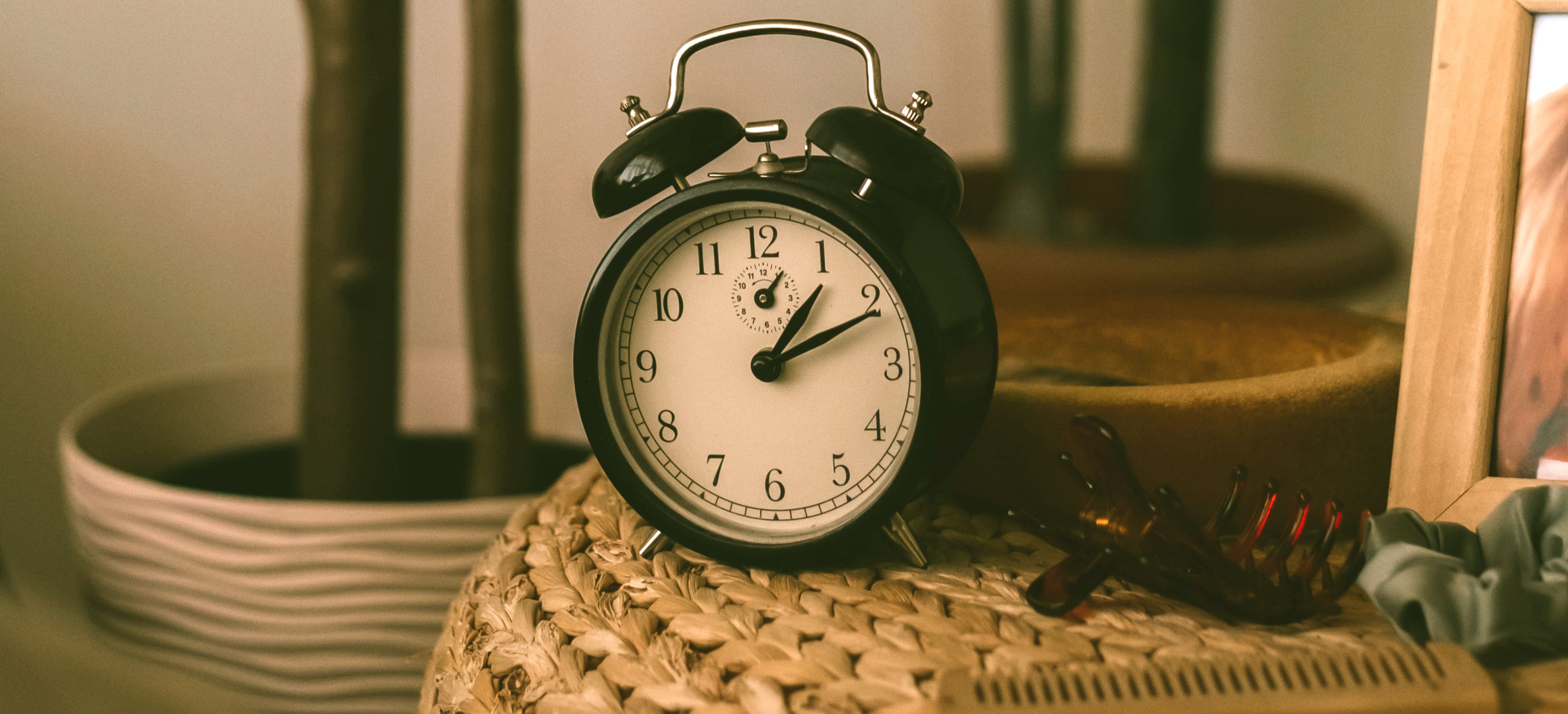 CLOCKS-GOING-BACK.jpg